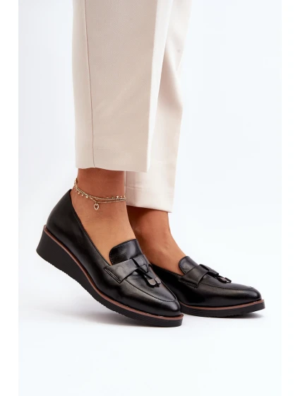 Damskie Półbuty Na Koturnie Z Ozdobą Czarne Miliret