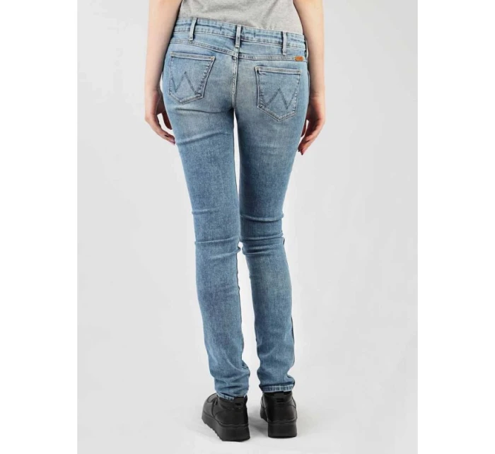 Wrangler Najlepšie modré nízke nohavice W23SX7850