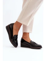 Damskie Półbuty Na Koturnie Z Ozdobą Czarne Miliret