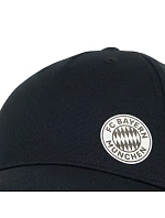 Adidas FC Bayern Mníchov Essentials baseballová čiapka čierna IA2335 Adidas FC Bayern Mníchov Essentials baseballová čiapka čierna IA2335