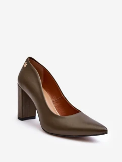 Kůže na vysokém podpatku model 21638730 tmavě zelené - Laura Messi