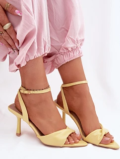 Dámské sandály na podpatku z eko kůže žluté model 22092099 - Boto