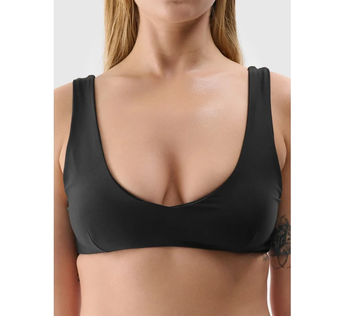 Dámsky vrchný diel plaviek 4F - čierny Dámsky vrchný diel plaviek 4F - čierny