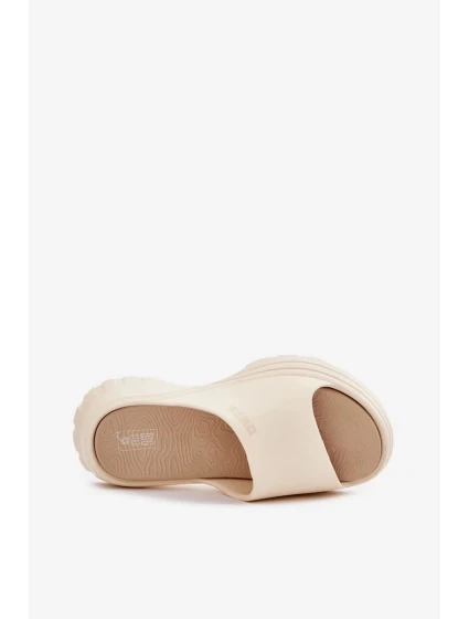 Dámske penové papuče Big Star - béžové