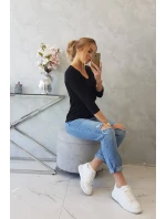 Blúzka s výstrihom do V čierna