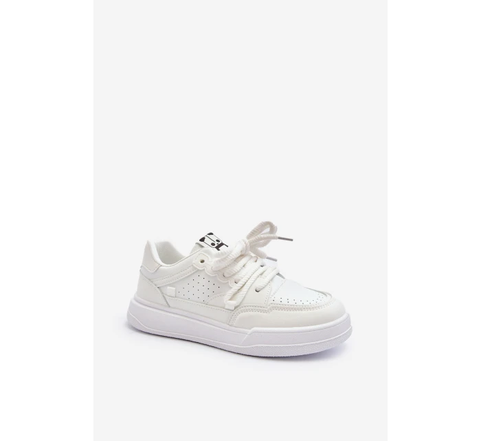 Dámské tenisky z ekokože bílé model 21648820 - Boto Dámské tenisky z ekokože bílé model 21648820 - Boto