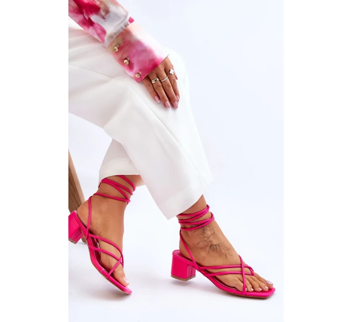 Sandále na šnurovanie model 180119 Step in style Sandále na šnurovanie model 180119 Step in style