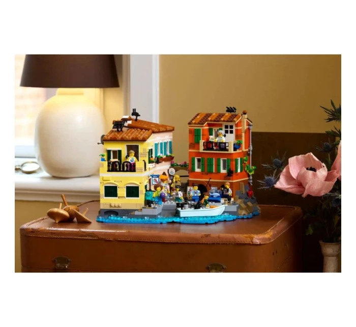 LEGO Ideas 21359 Talianska riviéra LEGO Ideas 21359 Talianska riviéra