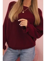 Dámsky mohérový sveter s volánovými rukávmi a výrezom na chrbte bordovej farby Dámsky mohérový sveter s volánovými rukávmi a výrezom na chrbte bordovej farby