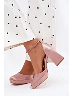 Sandále na podpätku model 226915 Vykročte štýlovo
