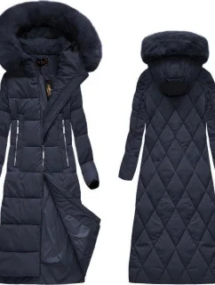 Tmavomodrá dlhá dámska zimná bunda s kapucňou (7688)