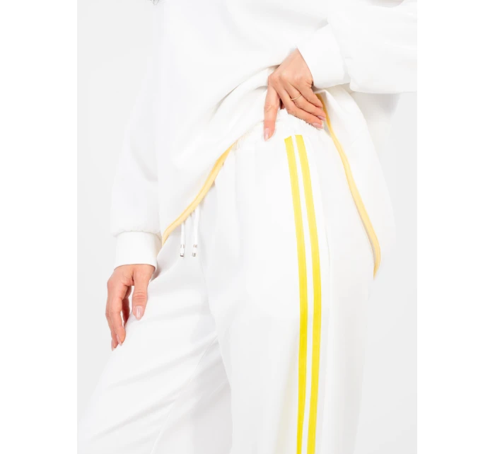 IT sada KMPL 22216.72 ecru