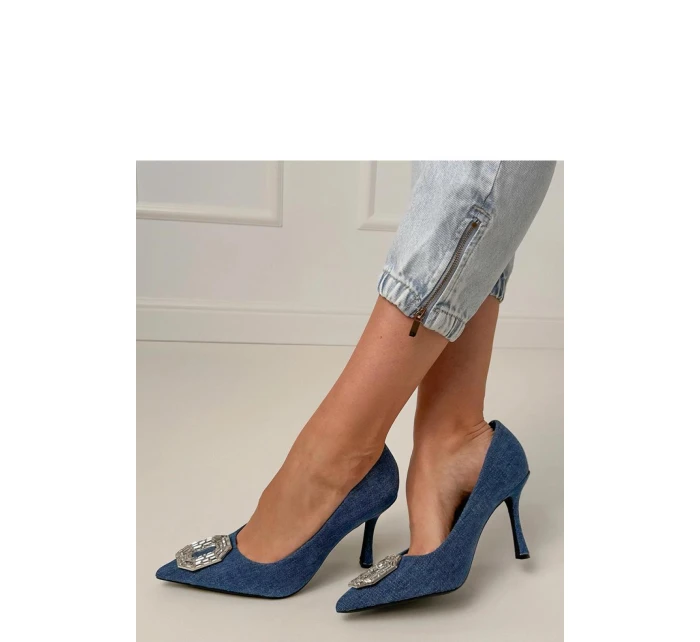 Lodičky na podpätku model 217663 Solea