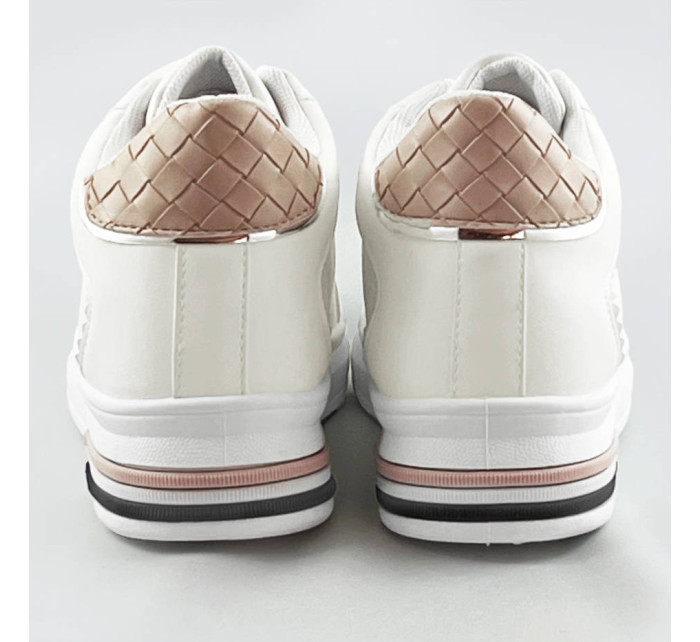 Bielo-béžové športové topánky so skrytým klinom (666-16)