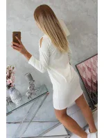 Rukoväť sa šaty s potlačou vo farbe ecru Rukoväť sa šaty s potlačou vo farbe ecru