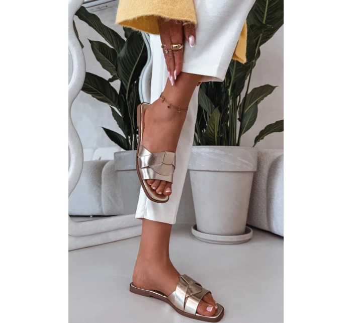 Dámské ploché pantofle s zlatými pásky Marissae