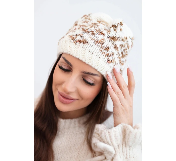 Dámska zimná čiapka s farebnými vzormi a hrubým úpletom K353 ecru+brown melier