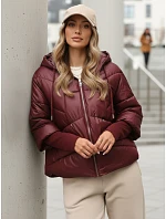 Krátká dámská prošívaná bunda s kapucí v bordové barvě FashionStreet TY5763