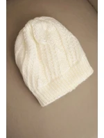 Dámska zimná čiapka s vlnou ecru