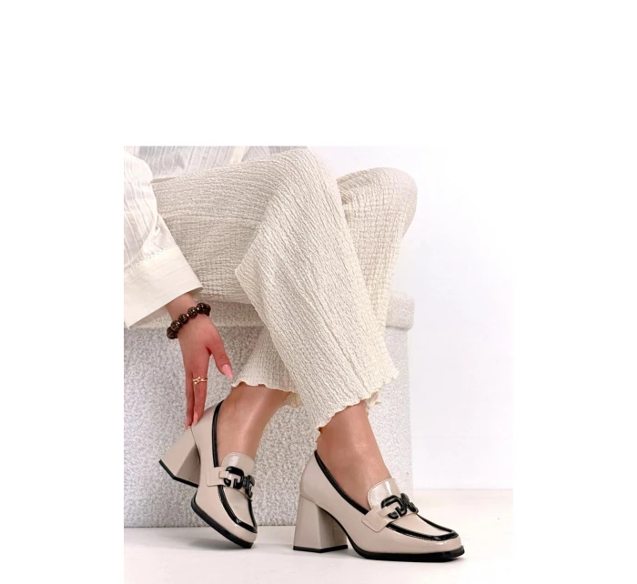 Lodičky na podpätku model 224588 Solea Lodičky na podpätku model 224588 Solea