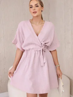 Mušelínové šaty s pásom tmavoružové