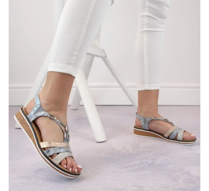 Pohodlné sandále Rieker W RKR664