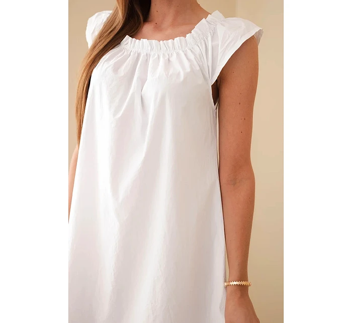 Dámske bavlnené šaty s volánovým výstrihom a volánom biele