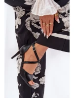 Sandále na podpätku model 211369 Vykročte štýlovo Sandále na podpätku model 211369 Vykročte štýlovo