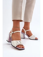 Eleganckie Sandały Na Słupku Z Ozdobą Białe D&A MR38-156