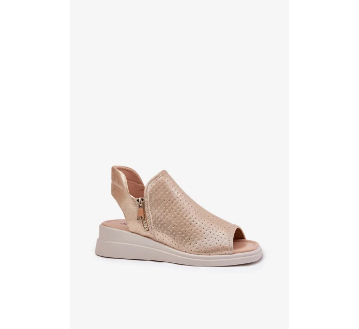 Model topánok na podpätku 211946 Krok v štýle