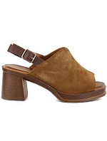 Dámské kožené semišové sandály na podpatku model 22116375 - VINCEZA