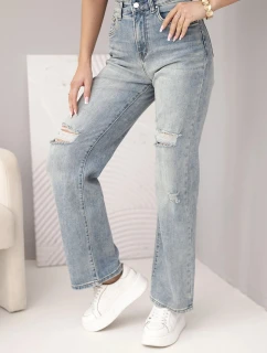 Dámske nohavice so širokými nohavicami a odreninami