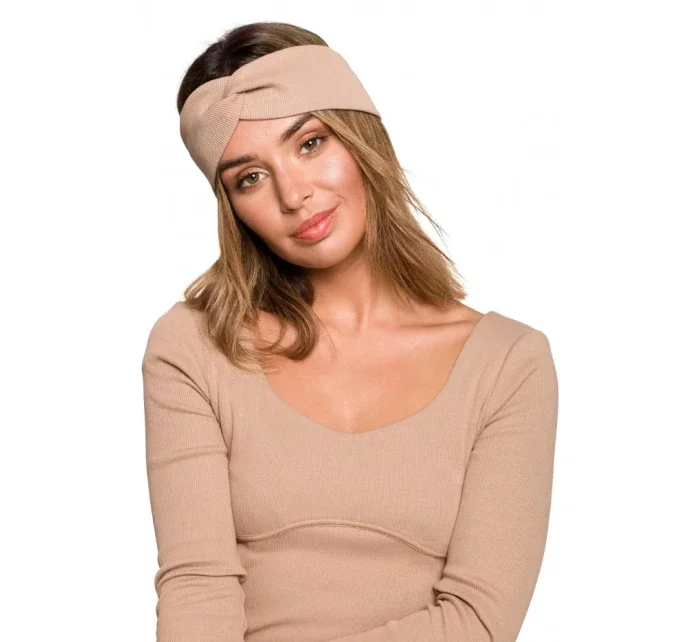 B216 Čelenka - orechová B216 Čelenka - orechová