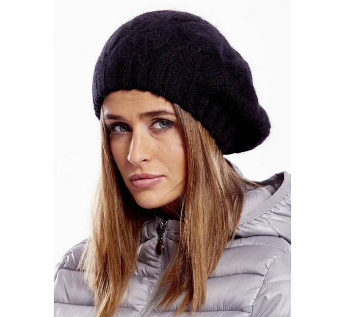 Dámská čepice AT CZ model 20479657 černá - FPrice Dámská čepice AT CZ model 20479657 černá - FPrice
