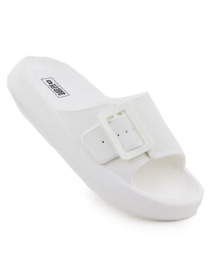 Big Star RR274A584 W INT2147C flip-flops