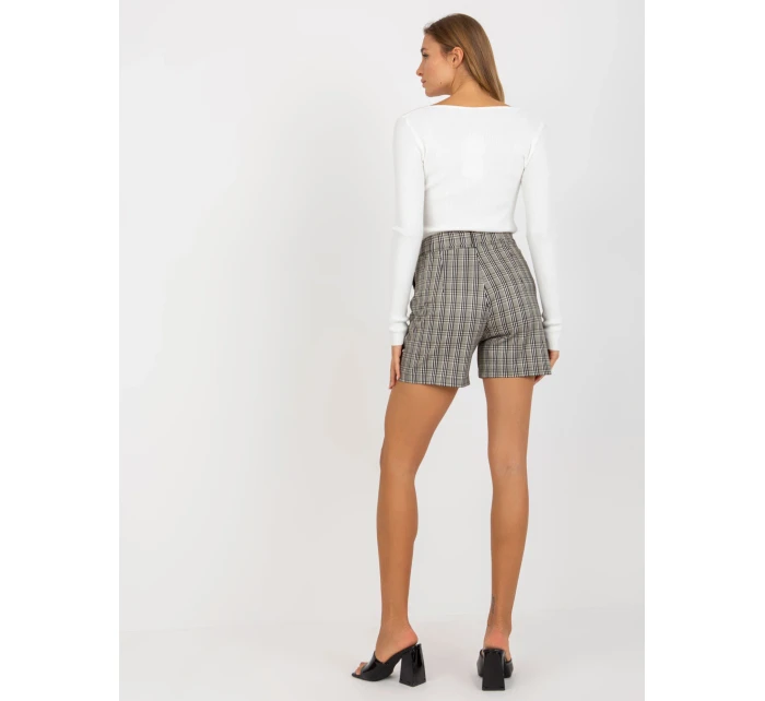 Dámske šortky LK SN 506942 2.15 béžovej a bielej Dámske šortky LK SN 506942 2.15 béžovej a bielej