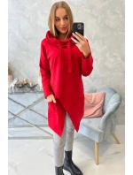 Červená tunika nadmernej veľkosti s obálkovou prednou časťou