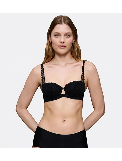 BODY MAKE-UP ILLUSION LACE - Dirndl balconette s jemnou čipkou Triumph BODY MAKE-UP ILLUSION LACE - Dirndl balconette s jemnou čipkou Triumph