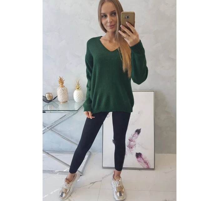Sveter s výstrihom do V tmavo zelený