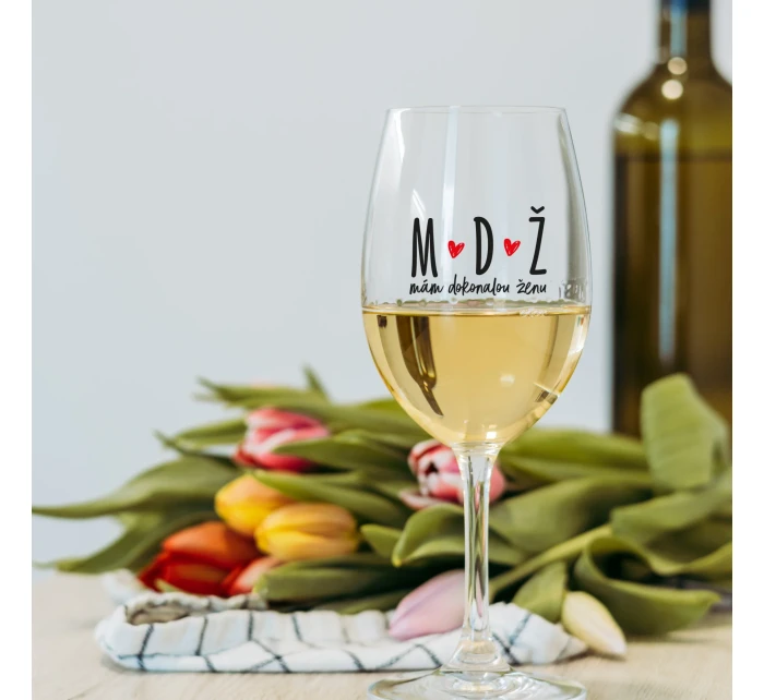 MÁM DOKONALOU ŽENU - čirá sklenice na víno 350 ml
