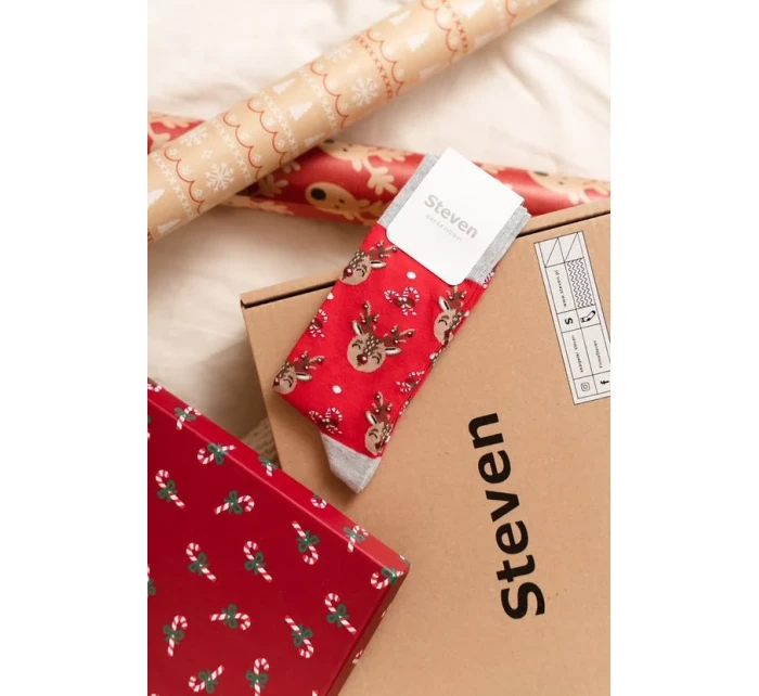 Dámské vánoční ponožky model 21327638 3540 - Steven Dámské vánoční ponožky model 21327638 3540 - Steven