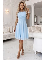 676-1 Svadobné šaty s tylovou vrstvou a zvýrazneným pásom - modré