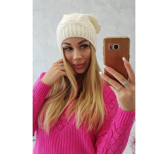 Fleecová čepice Sandra model 18750739 ecru - K-Fashion Fleecová čepice Sandra model 18750739 ecru - K-Fashion