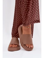 Dámské pantofle na platformě tmavě béžové model 21918985 - Boto