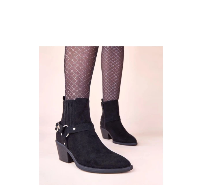 Topánky na podpätku model 221024 Solea