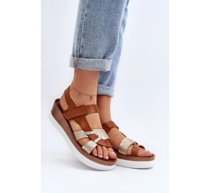 model 21648135 Dámské Kožené Sandály na Platformě Hnědé - Zazoo