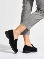 Zaujímavé dámske čierne mokasíny na platforme Zaujímavé dámske čierne mokasíny na platforme