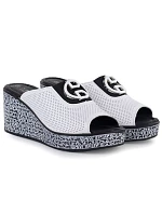 Dámske kožené žabky na platforme biele S.Barski 7012