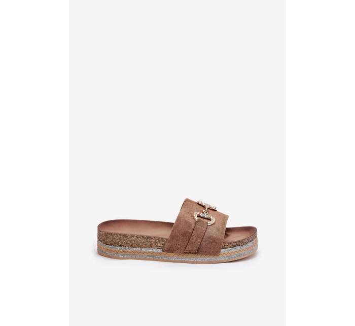 Dámské Sandály Na Platformě Se Zlatou Dekorací A Khaki model 21689908 - Boto Dámské Sandály Na Platformě Se Zlatou Dekorací A Khaki model 21689908 - Boto