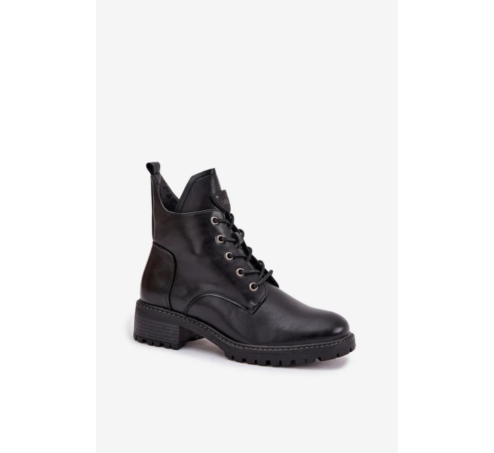 Zateplené dámské kotníkové boty na klínku model 21707673 Černé - VINCEZA Zateplené dámské kotníkové boty na klínku model 21707673 Černé - VINCEZA